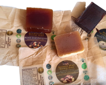 Load image into Gallery viewer, Nativilis Amazonian Collection 3-piece Soap Bar 300 grams - ANDIROBA BACURI BRAZIL NUT - Natural Vegan Emollient Face Skin Body Soap Moisturises & Cleanses No Chemicals Additives, Colours or Lauryl