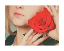 Load image into Gallery viewer, Nativilis Organic Rose Otto Essential Oil Blend 5% (Rosa damascena/Argania spinosa) - 100% Natural - 30ml - (GC/MS Tested)