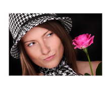 Load image into Gallery viewer, Nativilis Organic Rose Otto Essential Oil Blend 5% (Rosa damascena/Argania spinosa) - 100% Natural - 30ml - (GC/MS Tested)