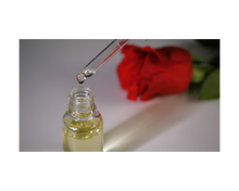 Load image into Gallery viewer, Nativilis Organic Rose Otto Essential Oil Blend 5% (Rosa damascena/Argania spinosa) - 100% Natural - 30ml - (GC/MS Tested)