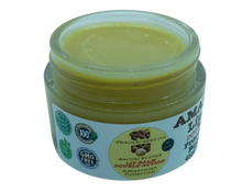 Load image into Gallery viewer, Nativilis AMAZONIAN LIP BALM DOUBLE ACTION FORMULA WITH PRACAXI SEED OIL (Pentaclethra macroloba) + BACURI BUTTER (Platonia insignis) Moisturises Dry Lips and Heals Chapped Lips - Toned Lips - Copaiba
