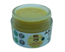 Load image into Gallery viewer, Nativilis AMAZONIAN LIP BALM DOUBLE ACTION FORMULA WITH PRACAXI SEED OIL (Pentaclethra macroloba) + BACURI BUTTER (Platonia insignis) Moisturises Dry Lips and Heals Chapped Lips - Toned Lips - Copaiba