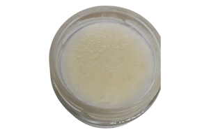 Nativilis Murumuru Butter Virgin Deodorized (Astrocaryum murumuru) – Less frizzy hair - Won’t clog your pores – Copaiba properties - FG