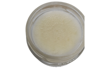 Load image into Gallery viewer, Nativilis Murumuru Butter Virgin Deodorized (Astrocaryum murumuru) – Less frizzy hair - Won’t clog your pores – Copaiba properties - FG
